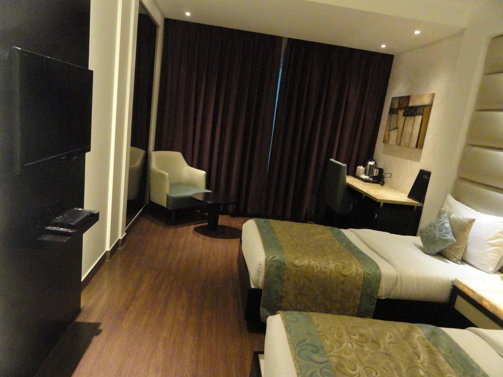 Hotel City Star New Delhi Buitenkant foto